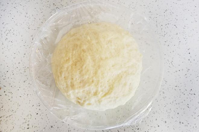 素什錦披薩的做法-咸鮮味烤菜譜-易網健康養生網 素什錦披薩的做法-咸鮮味烤菜譜