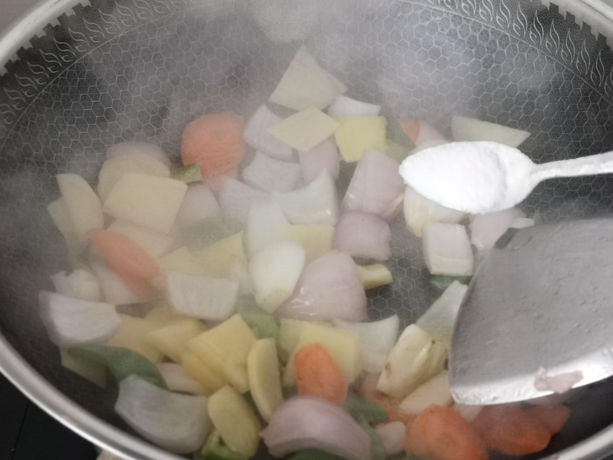 素炒墨魚仔的做法-家常味炒菜譜-易網健康養(yǎng)生網 素炒墨魚仔的做法-家常味炒菜譜