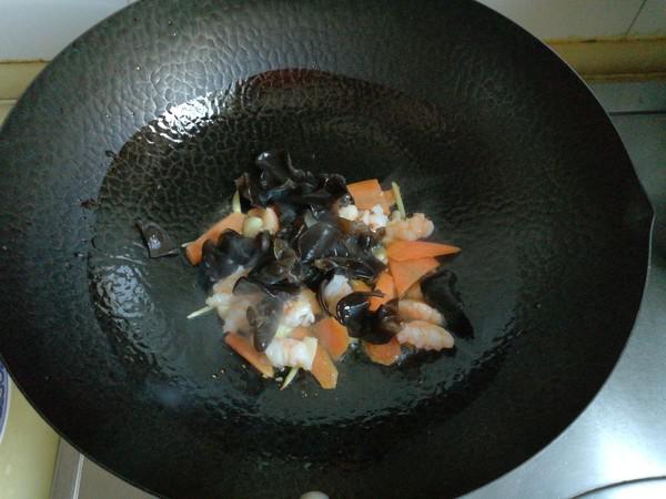 萵筍木耳炒蝦仁的做法-家常味炒菜譜