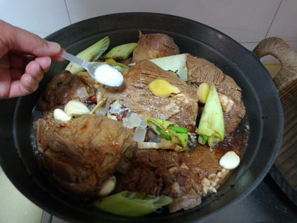 醬牛肉的做法-家常味醬菜譜