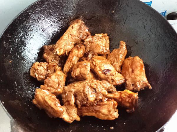 燉肋排的做法-咸鮮味燉菜譜