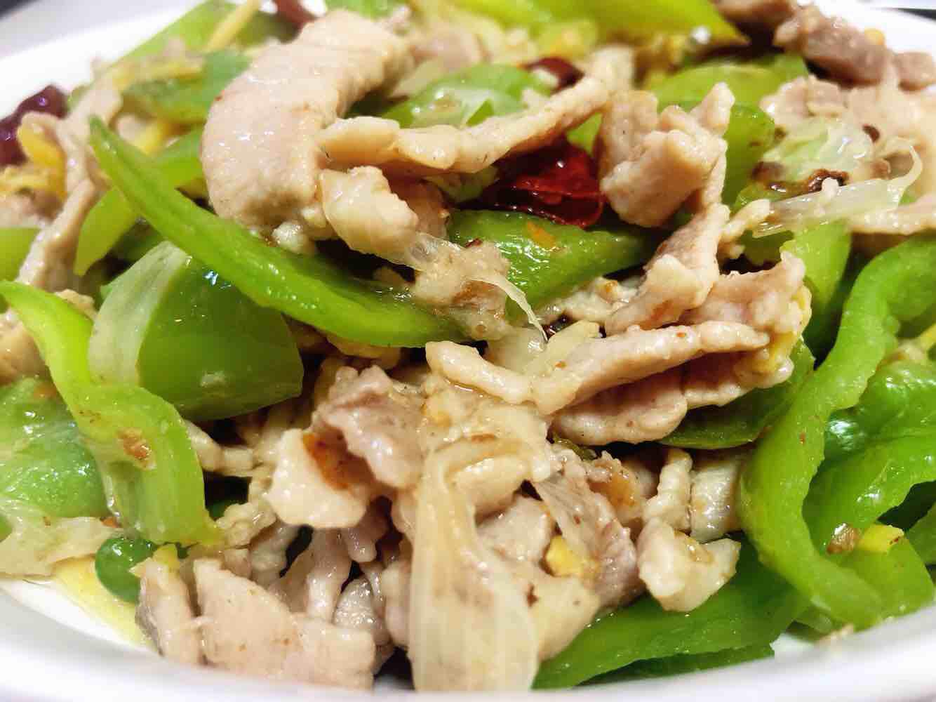 青椒小炒肉的做法-家常味炒菜譜