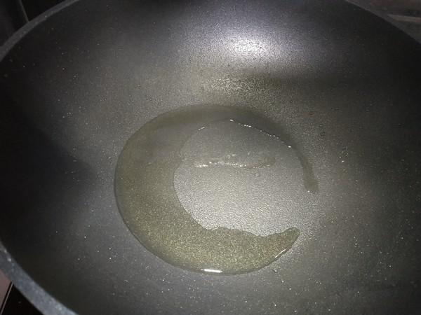 黃瓜炒麻辣香腸的做法-家常味炒菜譜-易網健康養生網 黃瓜炒麻辣香腸的做法-家常味炒菜譜