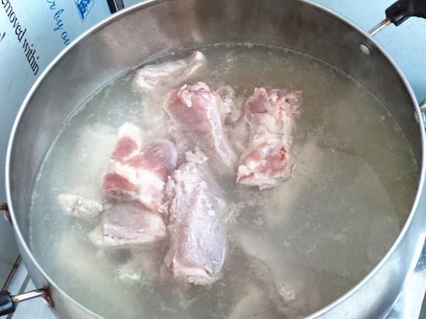 燉肋排的做法-咸鮮味燉菜譜