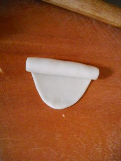 微波雪菜鮮肉月餅的做法-咸鮮味微波菜譜