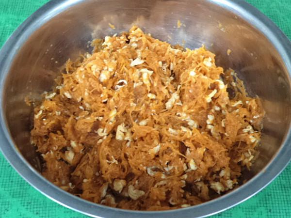 雞蛋倭瓜餡蒸包的做法-家常味蒸菜譜