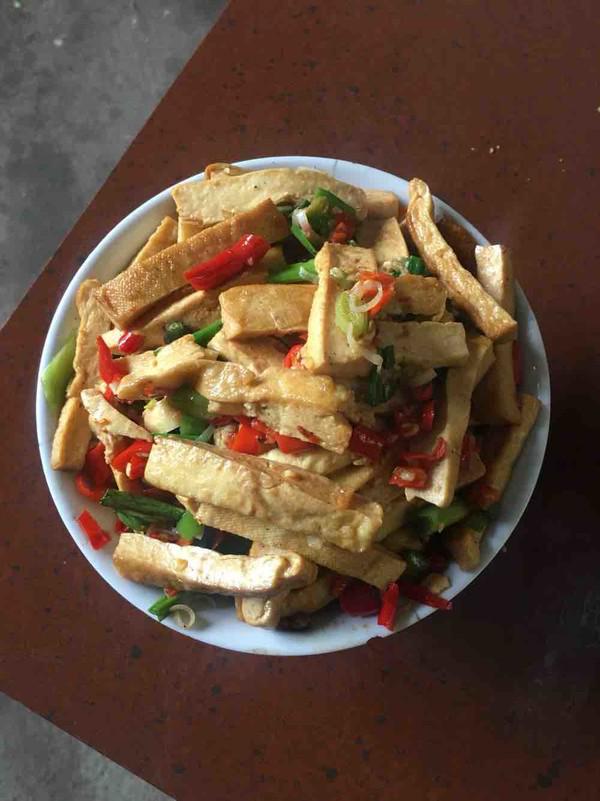 小炒香干的做法-家常味炒菜譜