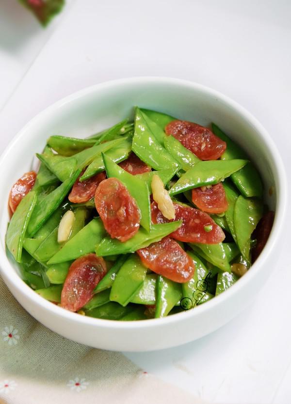 臘腸炒荷蘭豆的做法-家常味炒菜譜