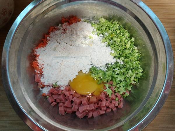 西蘭花菜餅的做法-家常味煎菜譜