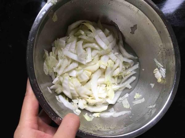 白菜幫炒肉的做法-香辣味炒菜譜