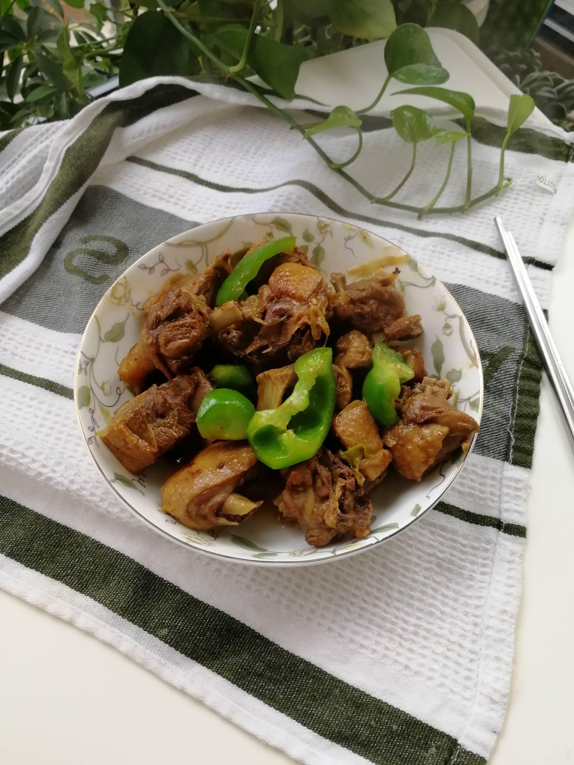 紅燒鵝肉的做法-咸鮮味煮菜譜