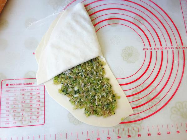 千層肉餅的做法-咸鮮味烙菜譜-易網(wǎng)健康養(yǎng)生網(wǎng) 千層肉餅的做法-咸鮮味烙菜譜