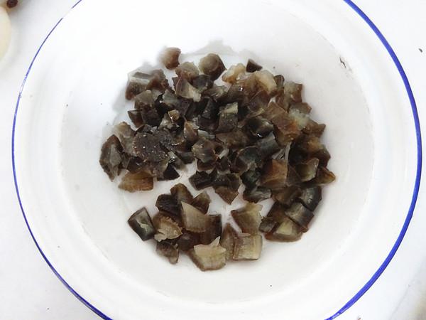 海參蒸蛋的做法-咸鮮味蒸菜譜-易網健康養生網 海參蒸蛋的做法-咸鮮味蒸菜譜