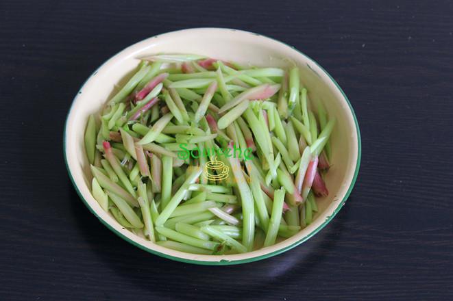 莧菜梗炒肉的做法-香辣味炒菜譜