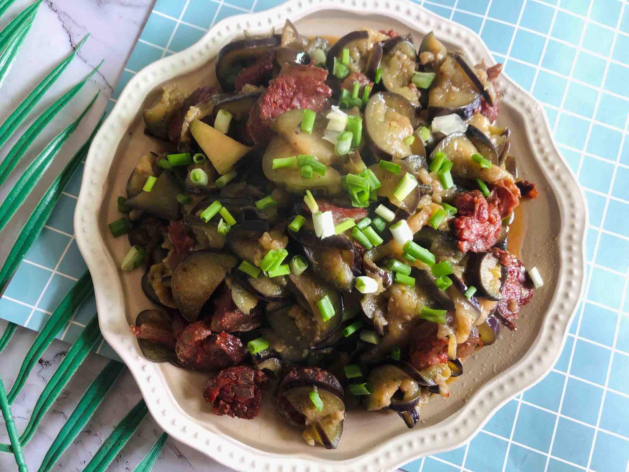 臘味茄片的做法-家常味炒菜譜-易網健康養生網 臘味茄片的做法-家常味炒菜譜