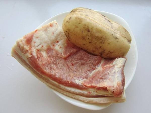 蓮藕肉煲的做法-家常味燉菜譜-易網(wǎng)<a href=http://m.henggaotouzi.com/ target=_blank class=infotextkey>健康養(yǎng)生</a>網(wǎng) 蓮藕肉煲的做法-家常味燉菜譜