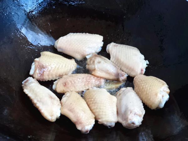 京醬雞翅中的做法-醬香味燒菜譜