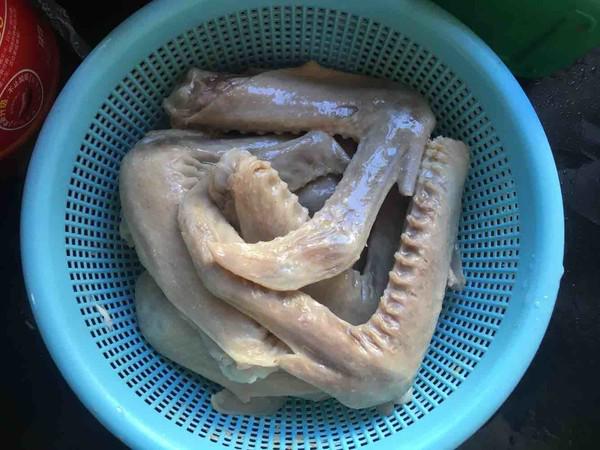 鹵鴨翅的做法-香辣味鹵菜譜-易網健康養生網 鹵鴨翅的做法-香辣味鹵菜譜