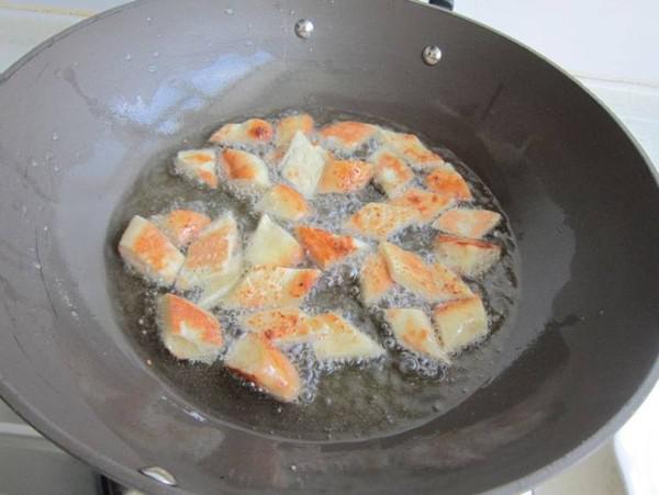 馕炒茄子的做法-家常味炒菜譜