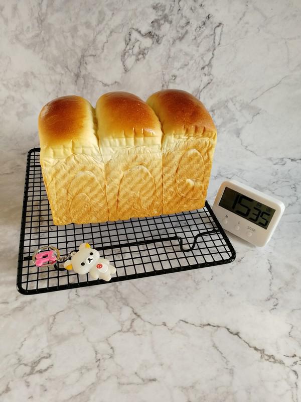 肉松吐司的做法-咸鮮味烘焙菜譜