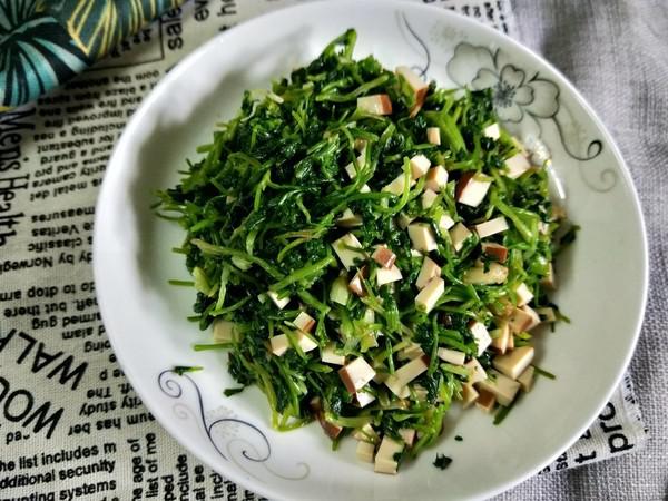 雞蛋干拌香菜的做法-咸鮮味拌菜譜