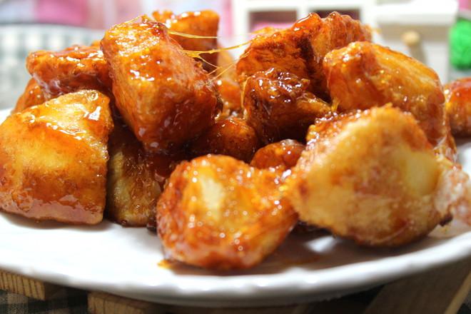 拔絲蘋果的做法-甜味煮菜譜-易網健康養生網 拔絲蘋果的做法-甜味煮菜譜