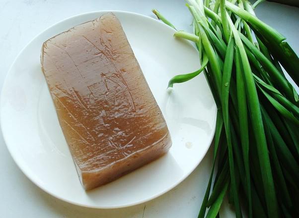 韭菜炒魔芋的做法-香辣味炒菜譜-易網<a href=http://m.henggaotouzi.com/ target=_blank class=infotextkey>健康養生</a>網 韭菜炒魔芋的做法-香辣味炒菜譜