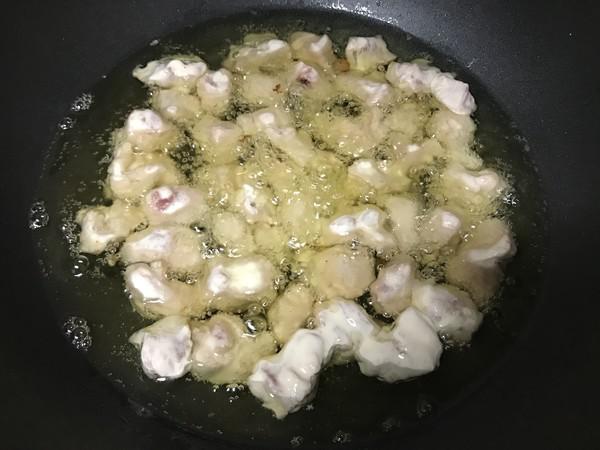 糖醋版溜肉段的做法-酸甜味熘菜譜