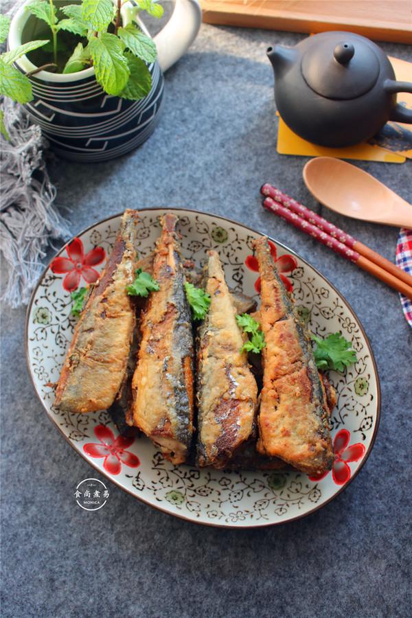香煎秋刀魚的做法-家常味煎菜譜