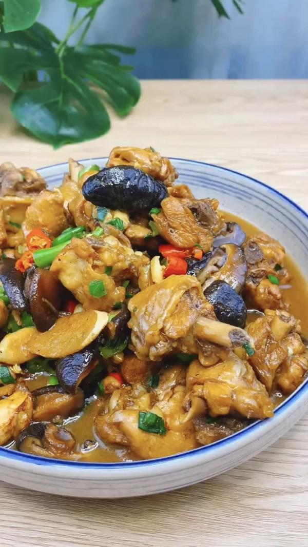家常燜雞肉的做法-咸鮮味燜菜譜