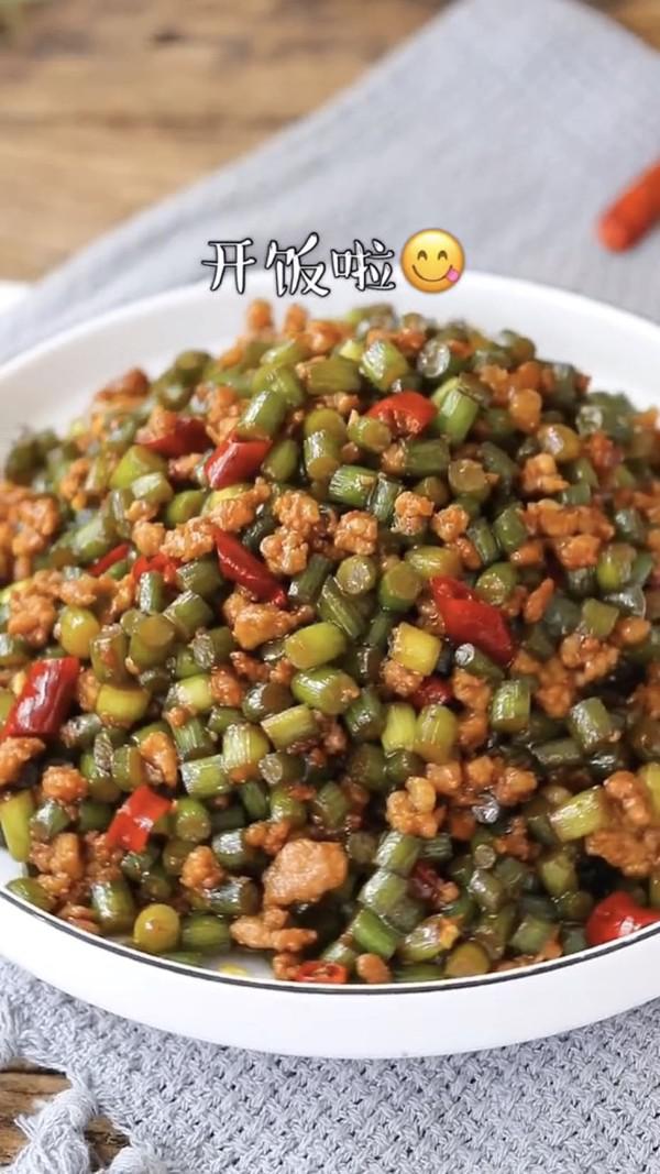 蒜苔炒肉末的做法-咸鮮味炒菜譜