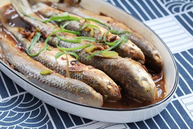 醬燜梭魚的做法-咸鮮味燉菜譜