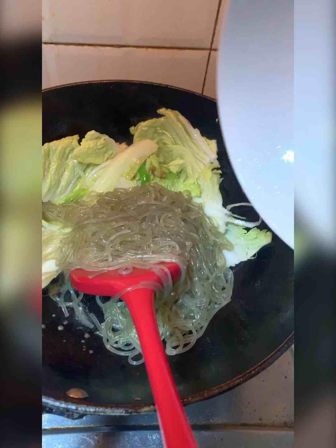 臘肉炒粉絲的做法-家常味炒菜譜