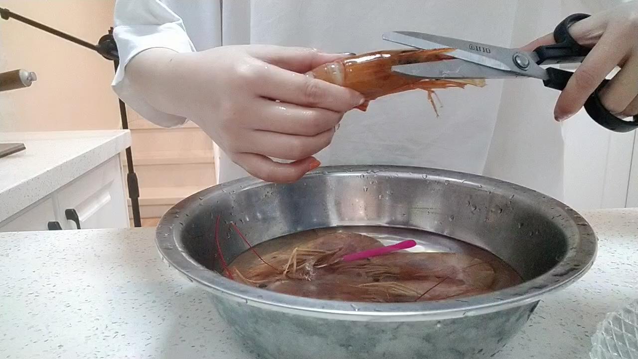 香煎阿根廷紅蝦的做法-咸鮮味煎菜譜