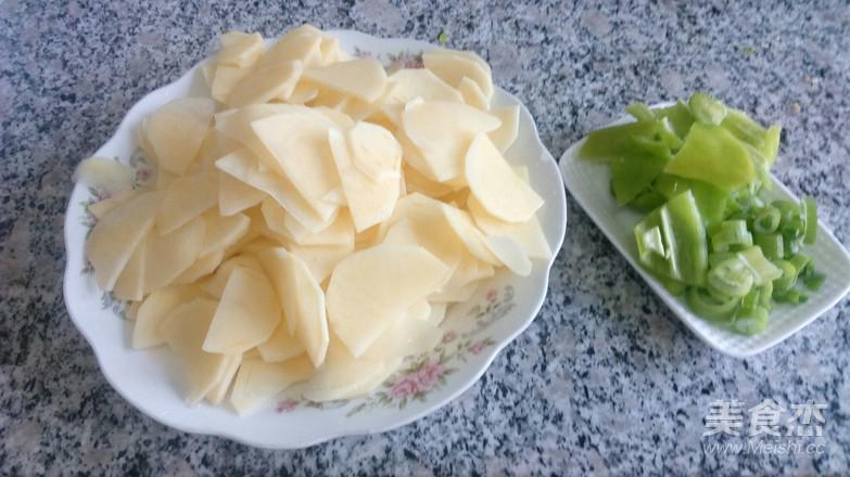 炒土豆片的做法-家常味炒菜譜