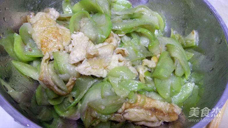 絲瓜炒蛋的做法-家常味炒菜譜-易網健康養生網 絲瓜炒蛋的做法-家常味炒菜譜