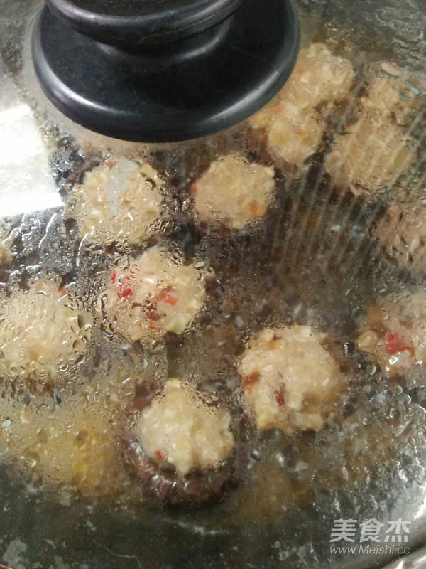 香菇釀肉的做法-咸鮮味煮菜譜-易網健康養生網 香菇釀肉的做法-咸鮮味煮菜譜