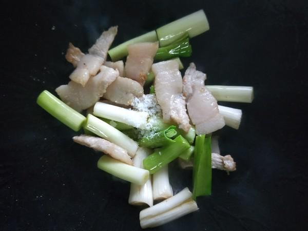 大蒜肉片炒豆腐干的做法-家常味炒菜譜