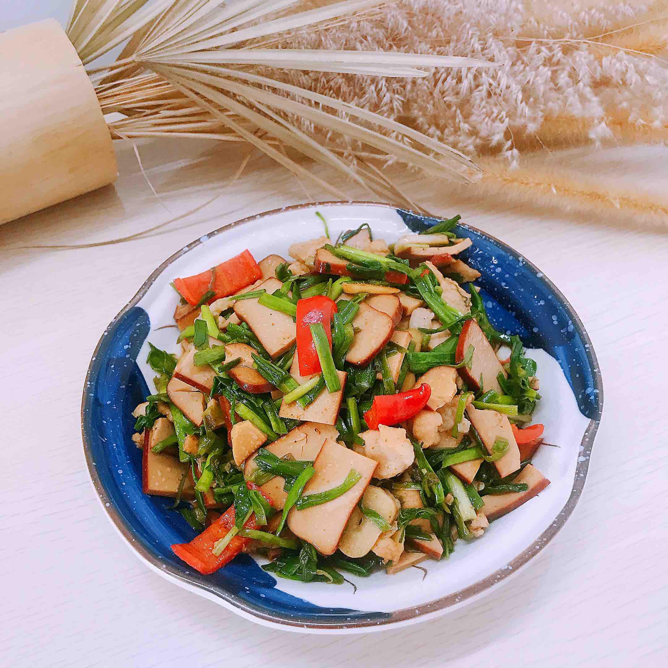 雞蛋干炒肉片的做法-咸鮮味炒菜譜