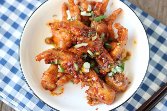 韓式辣醬雞爪的做法-香辣味炒菜譜