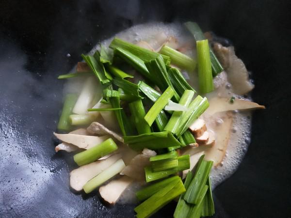 大蒜肉片炒豆腐干的做法-家常味炒菜譜
