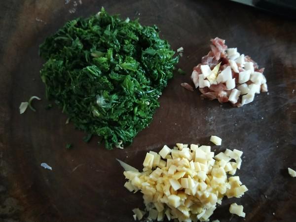 筍丁咸肉炒薺菜的做法-咸鮮味炒菜譜