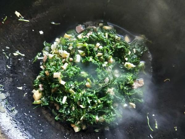 筍丁咸肉炒薺菜的做法-咸鮮味炒菜譜