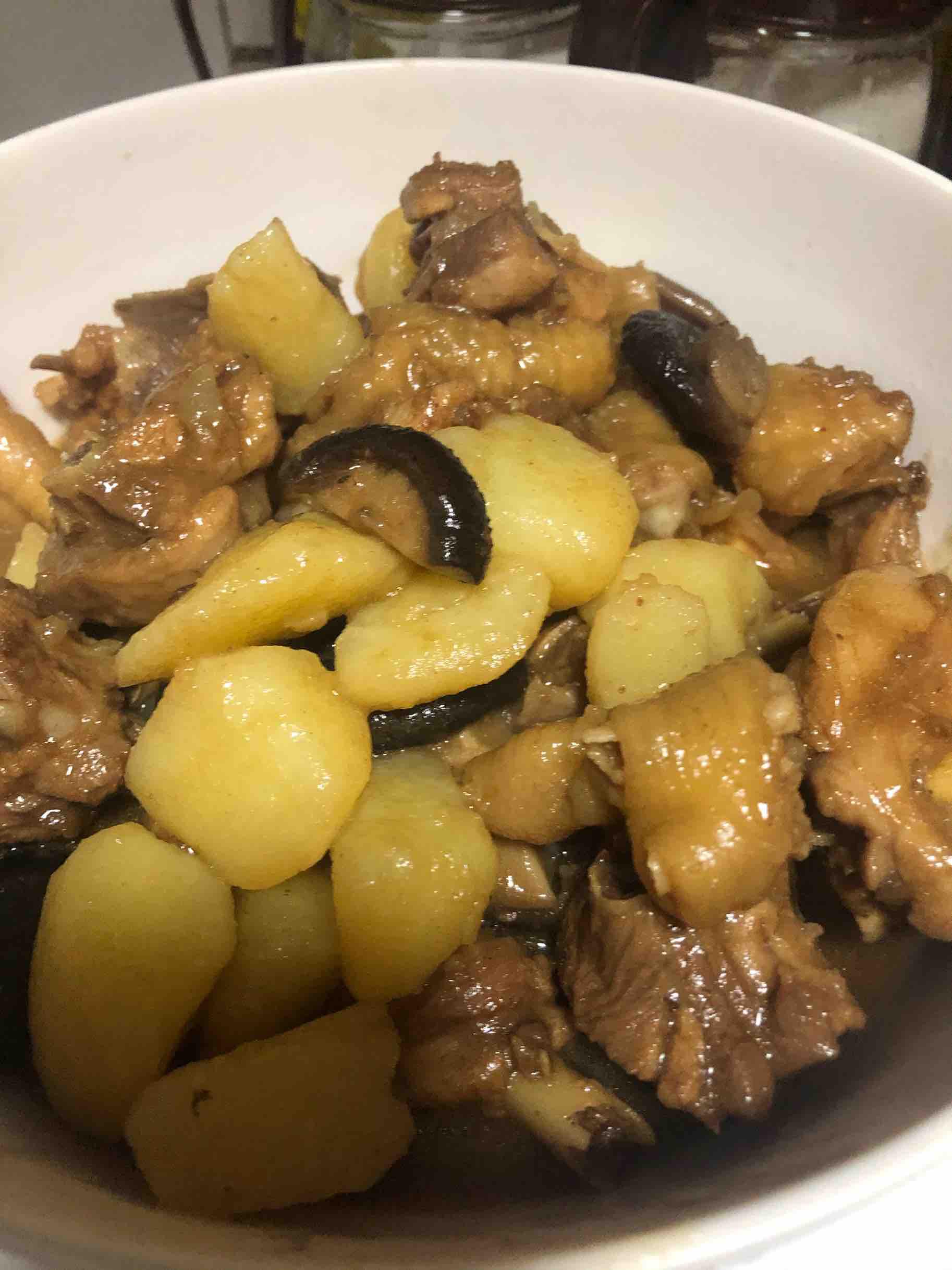 黃燜雞的做法-咸鮮味燒菜譜