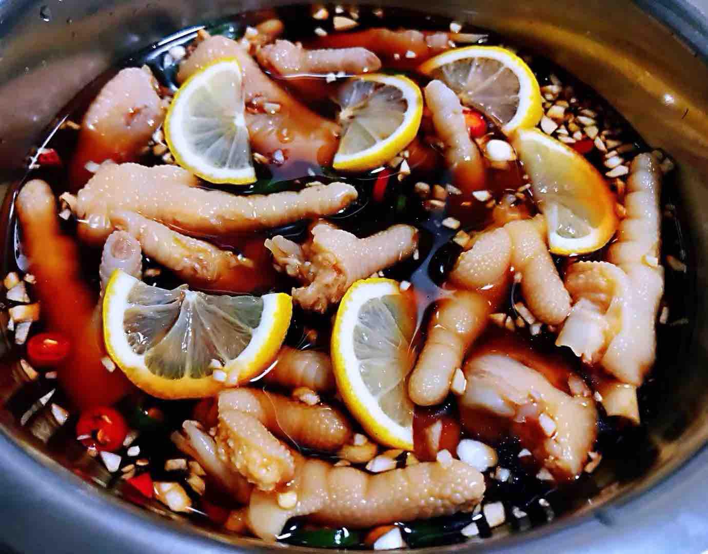 網(wǎng)紅檸檬鳳爪的做法-酸辣味煮菜譜