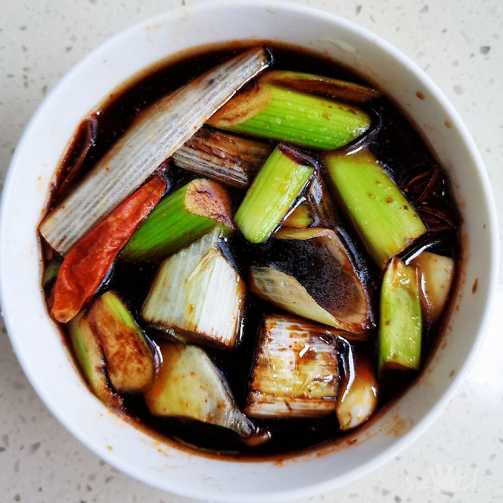 家常紅燒魚(yú)的做法-咸鮮味燉菜譜