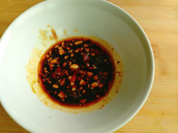 涼拌菠菜的做法-酸辣味煮菜譜-易網(wǎng)健康養(yǎng)生網(wǎng) 涼拌菠菜的做法-酸辣味煮菜譜