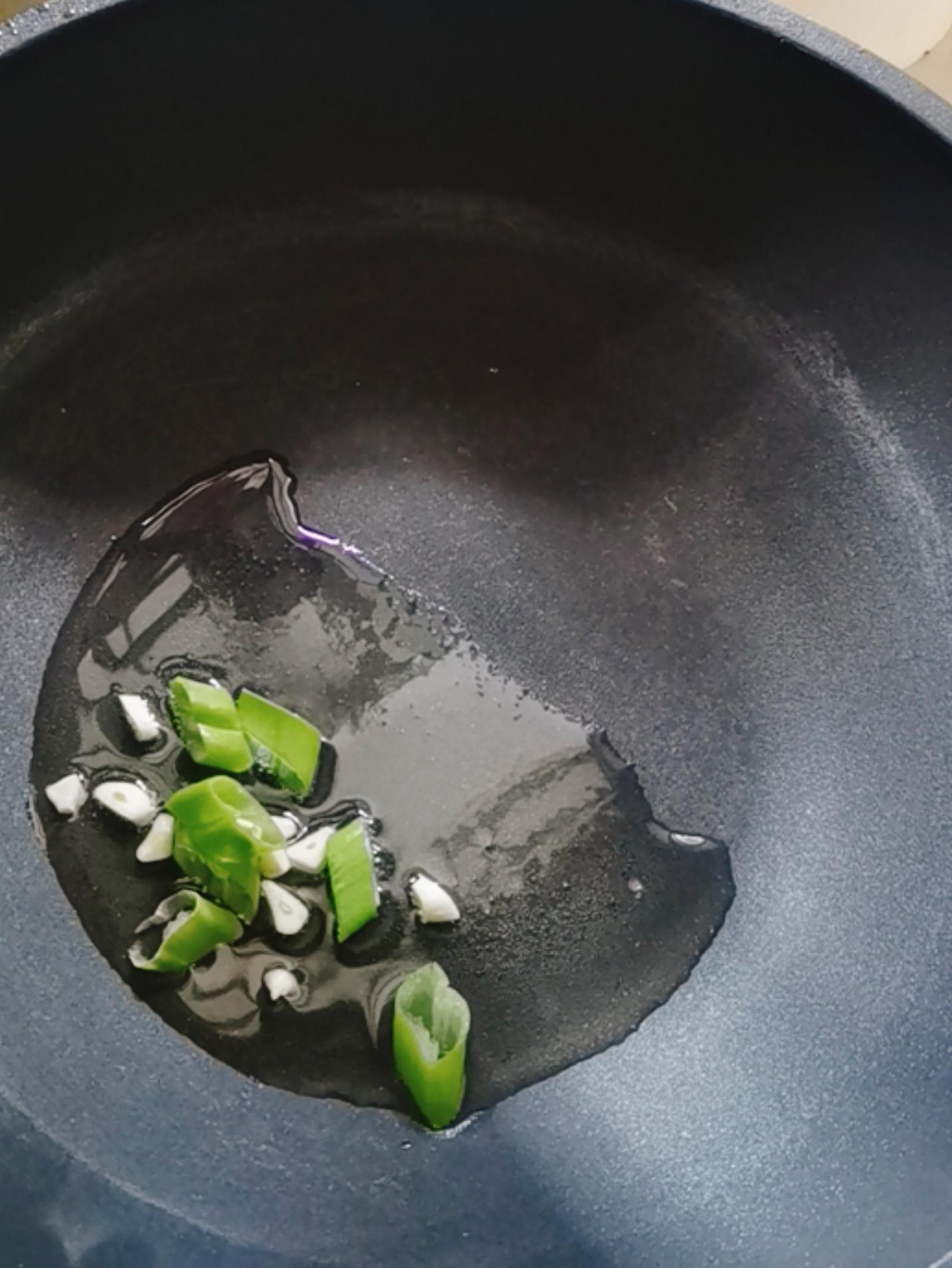 青蒜蘿卜的做法-咸鮮味燒菜譜