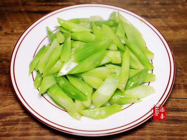 綠色開工便當(dāng)——萵筍雙炒的做法-家常味炒菜譜