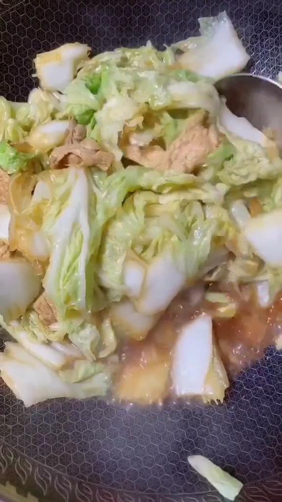 白菜燉粉條的做法-家常味燉菜譜-易網健康養生網 白菜燉粉條的做法-家常味燉菜譜